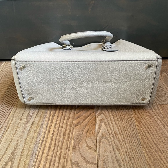 Kate Spade shoulder bag w/ charm - Picture 3 of 5